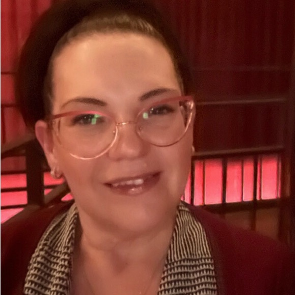 Meet your Posher, Tasha - Picture 2 of 5